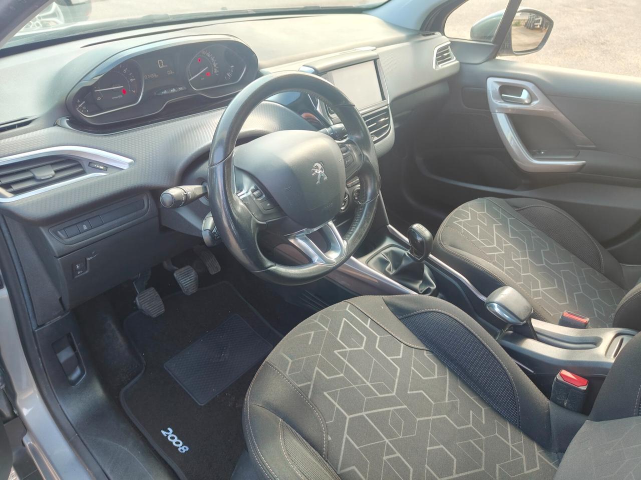 Peugeot 2008 1.2 PureTech Active MOTORE NUOVO