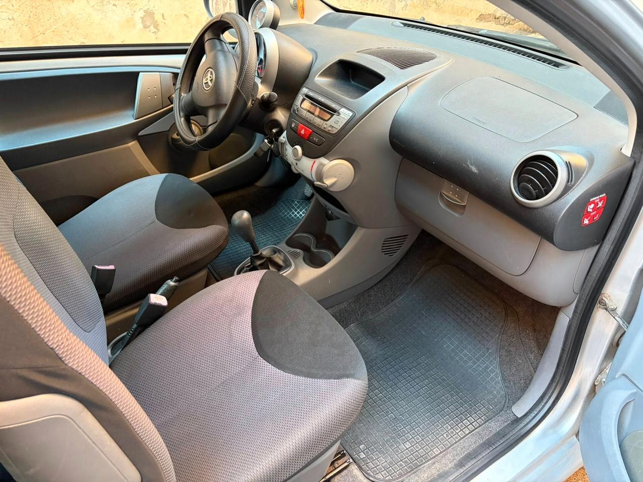 TOYOTA AYGO 3 Porte OK NEOPATENTATI