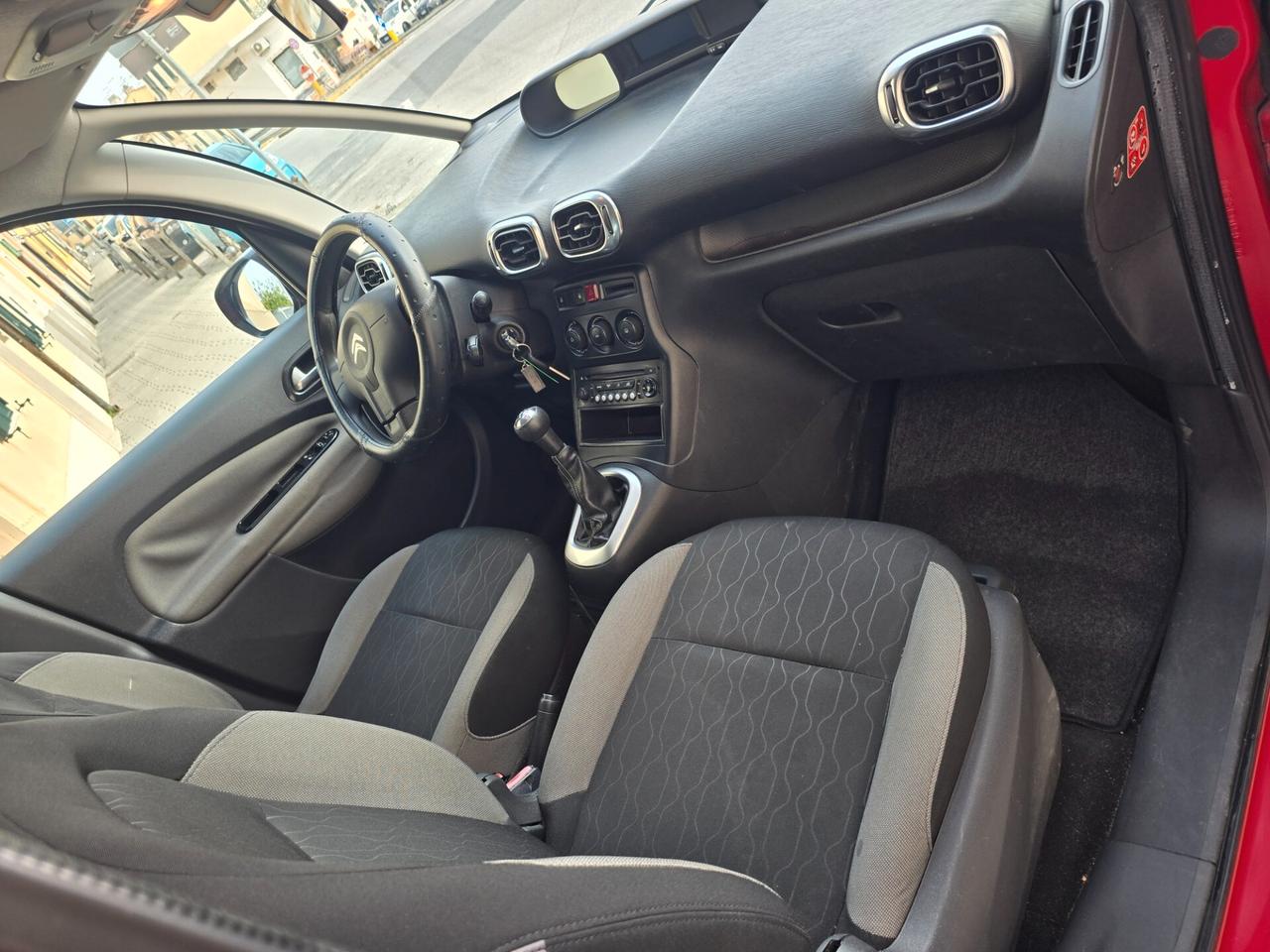 Citroen C3 Picasso 1.4 VTi 95 GPL airdream Seduction