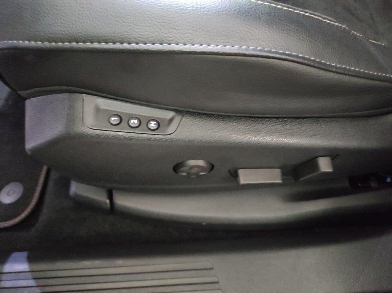 DS DS 7 - DS 7 Crossback BlueHDi 130 aut. Performance Line+
