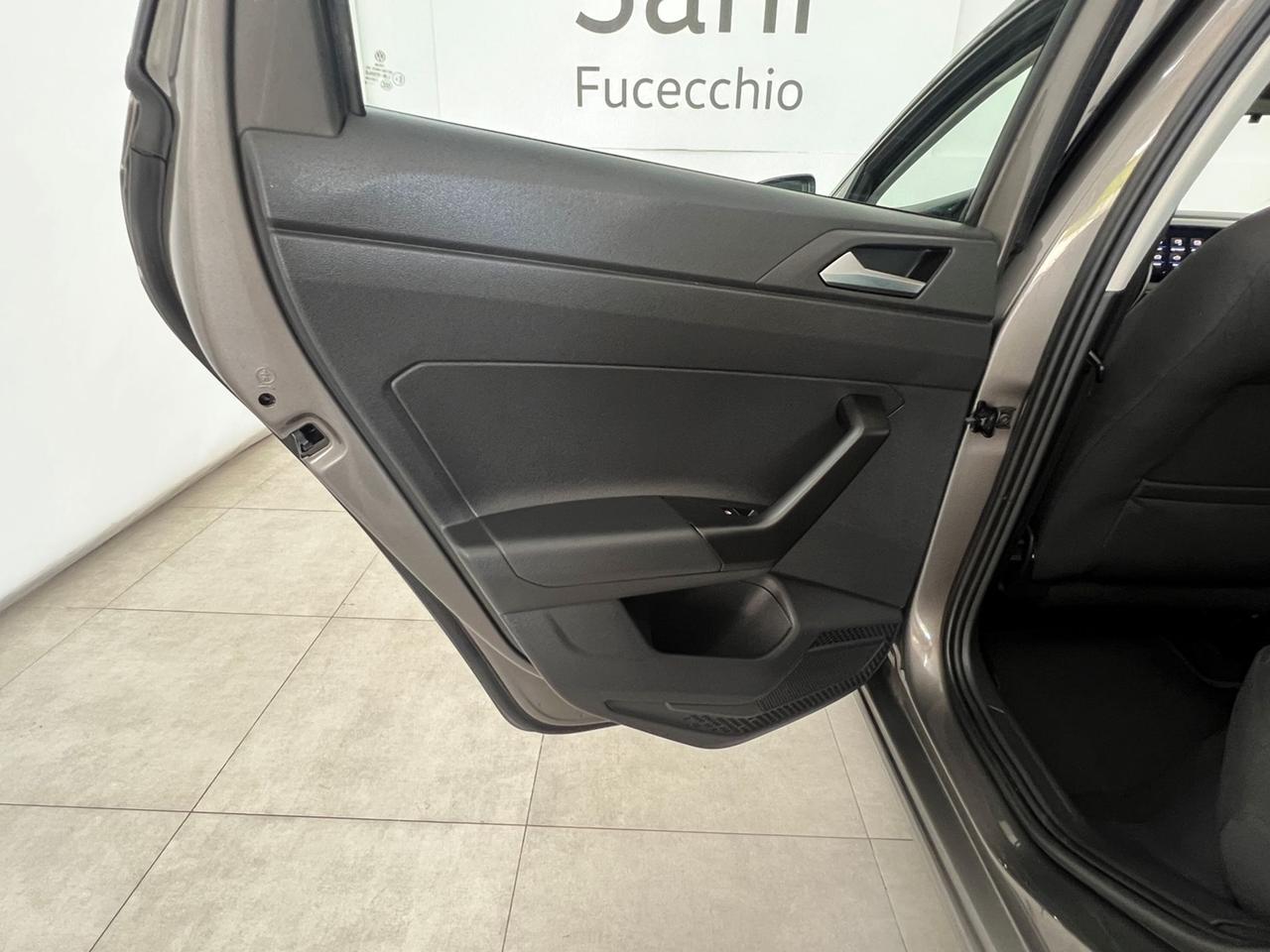 VOLKSWAGEN Polo VI 2017 Polo 5p 1.6 tdi Comfortline 80cv