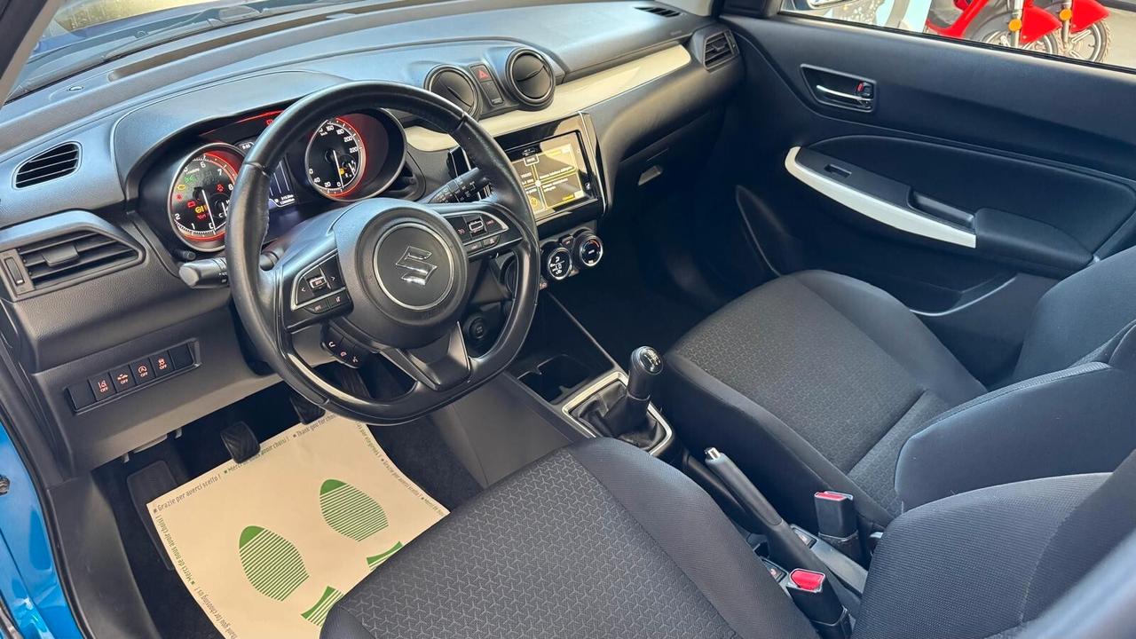 Suzuki Swift 1.2 Hybrid Top