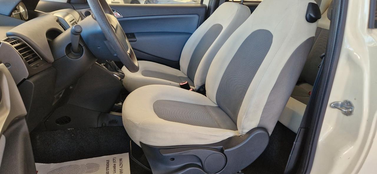 Lancia Ypsilon 1.2 Oro Plus