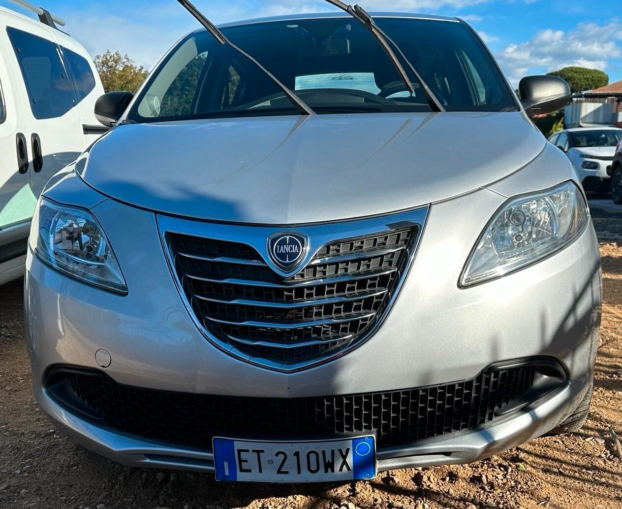 Lancia Ypsilon 1.3 MJT 16V 95 CV 5 porte Elefantino CLIMA MULTIFUNZIONE PDC