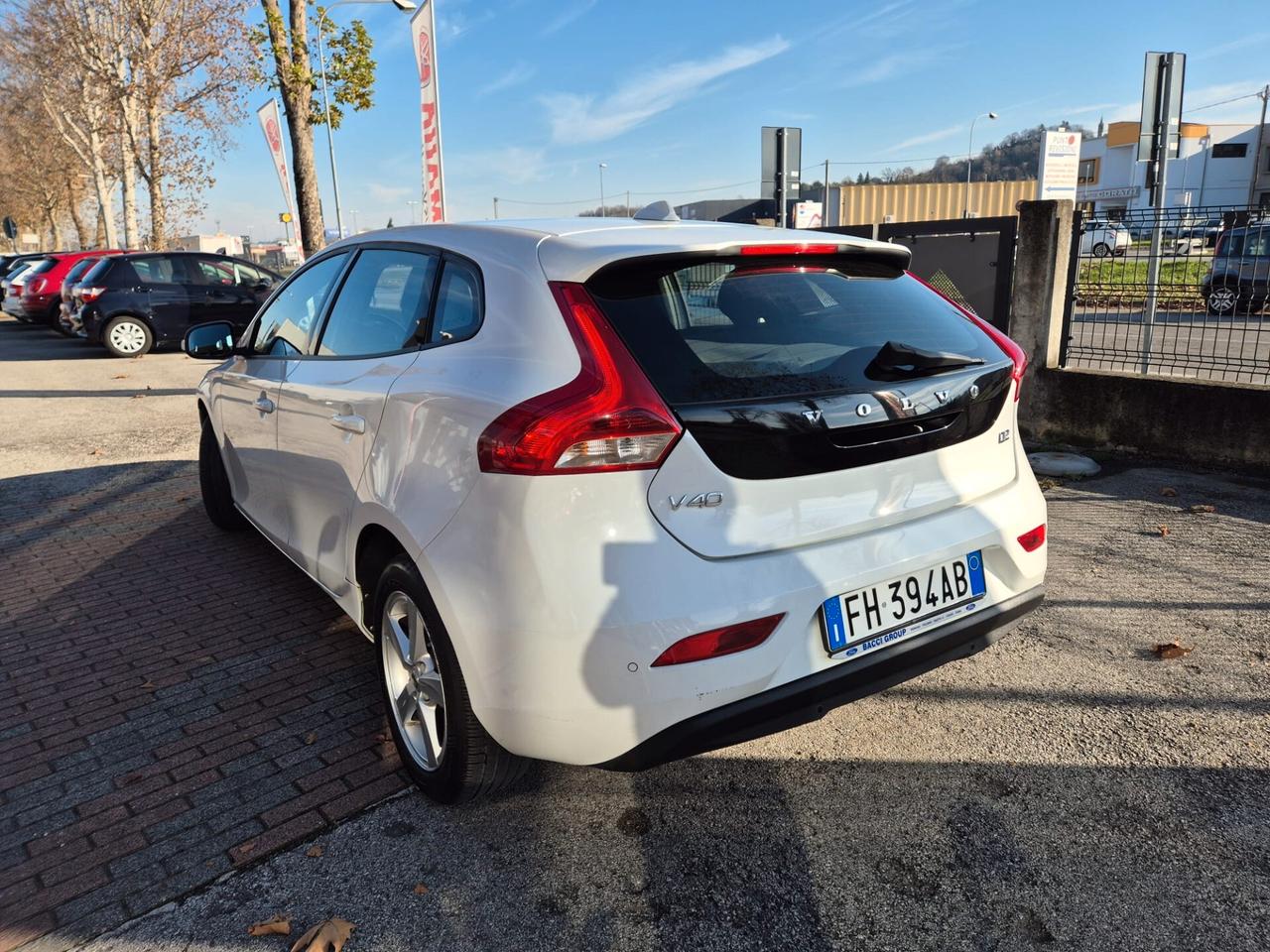 Volvo V40 D2 BUSINESS MY17 E6B