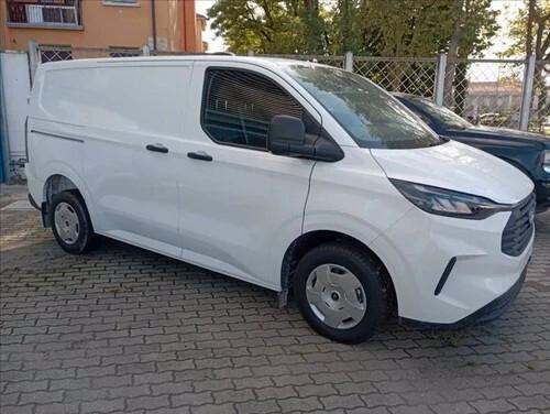 FORD TRANSIT CUSTOM 320L1H1 2.0 ECO 136CV AUTO TITANIUM DC 2024 NOLEGGIO LUNGO TERMINE