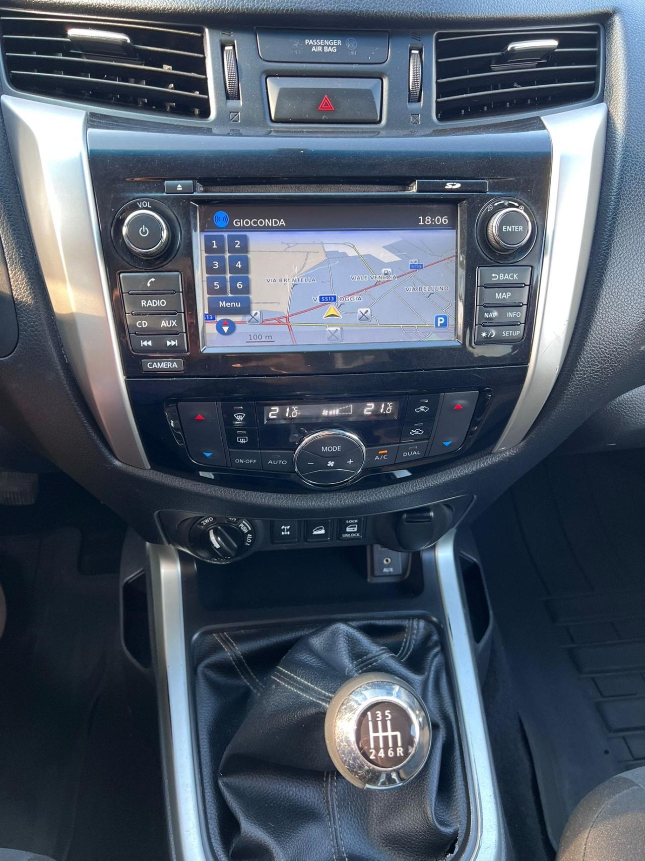 Nissan Navara 2.3 dCi 4WD King Cab N-Connecta Sport