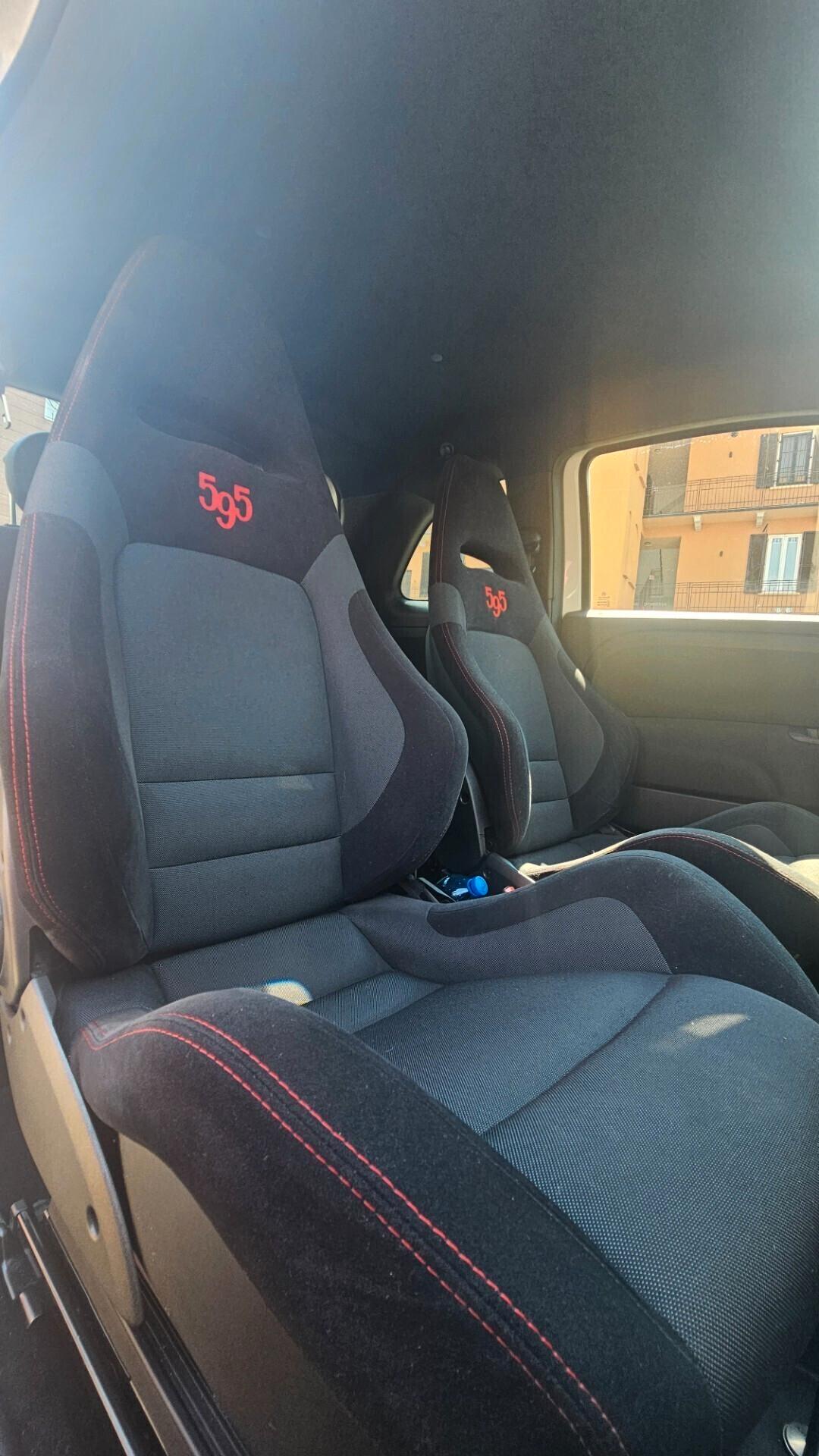 Abarth 595 1.4 Turbo T-Jet 180 CV Competizione
