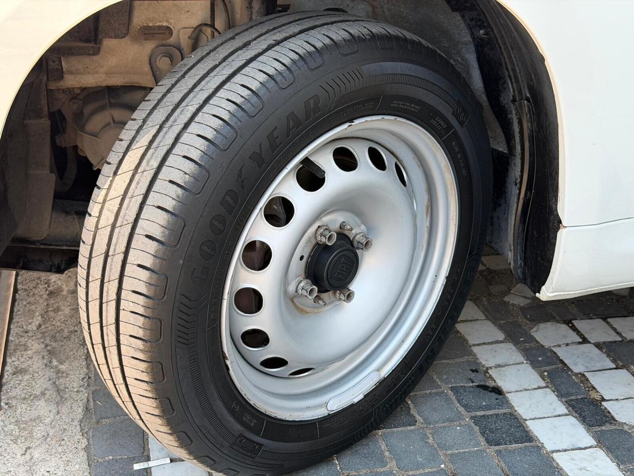 Fiat Panda 2 POSTI VAN 1.0 Benz.70cv Hybrid