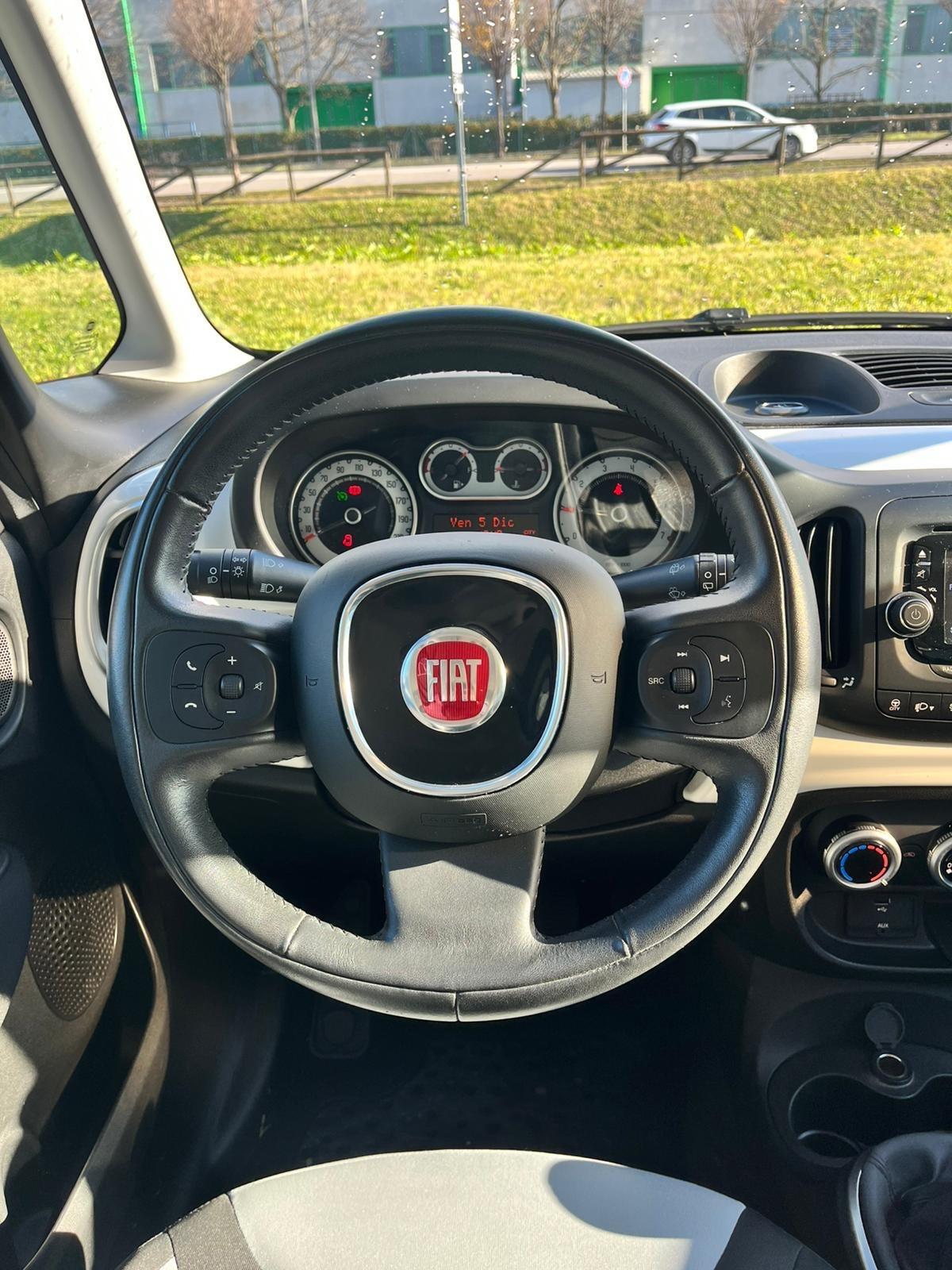Fiat 500L 1.4 95 CV Lounge Neopatentati