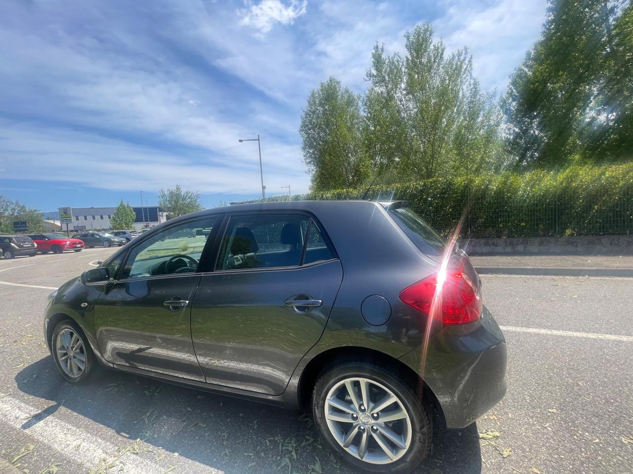 Toyota Auris 2.0 D-4D 5 porte Sol