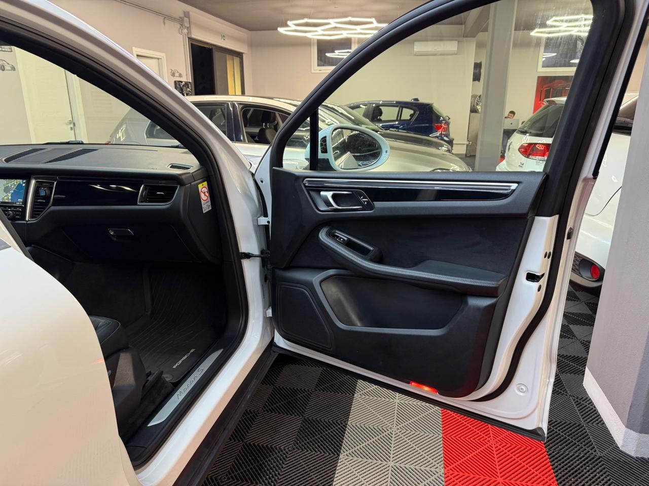 Porsche Macan 3.0 Diesel - FABIANOAUTO