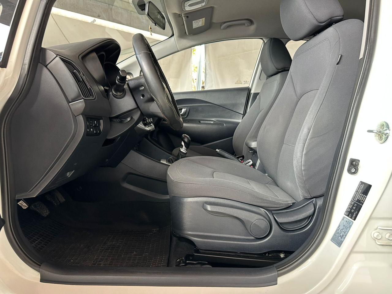 Kia Rio 1.1 CRDi 5p.S&S High Tech