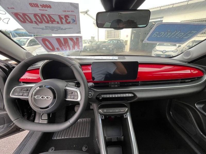 FIAT 600e 600e Red