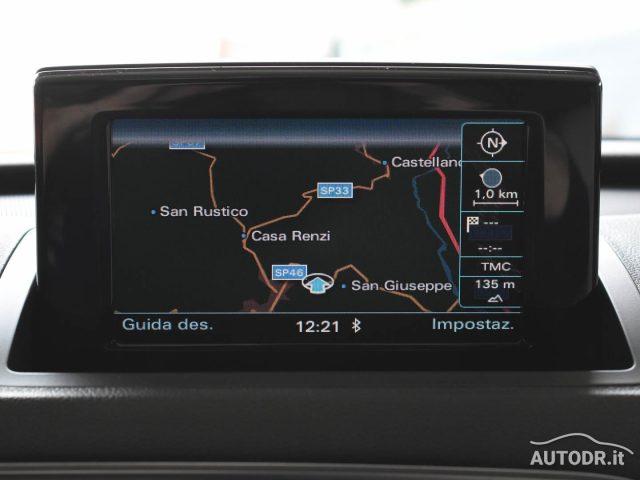 AUDI Q3 2.0 TDI quattro, Navi, Tetto panorama, Retrocamera