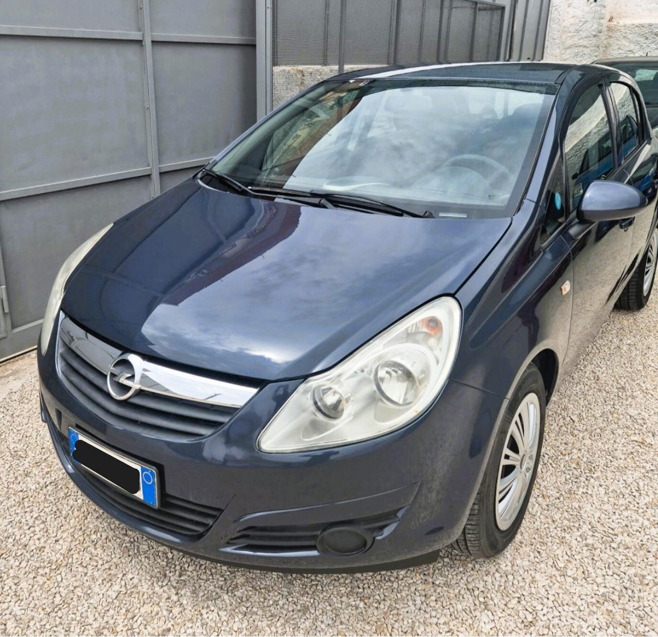 Opel Corsa 1.2 5 porte Cosmo