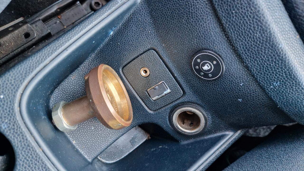 Ford Fiesta 1.4 5 porte Bz.- GPL Titanium Top neopatentati