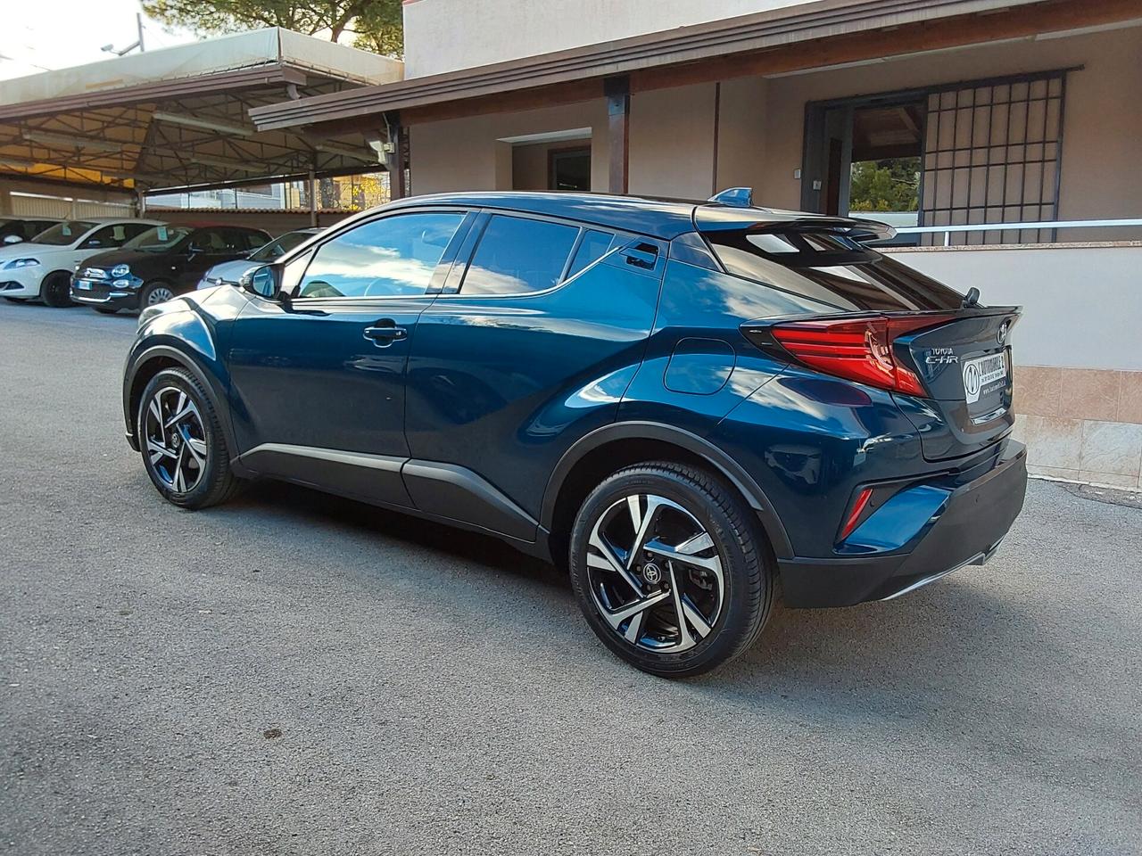 Toyota C-HR 1.8 Hybrid E-CVT Trend KM 4.400