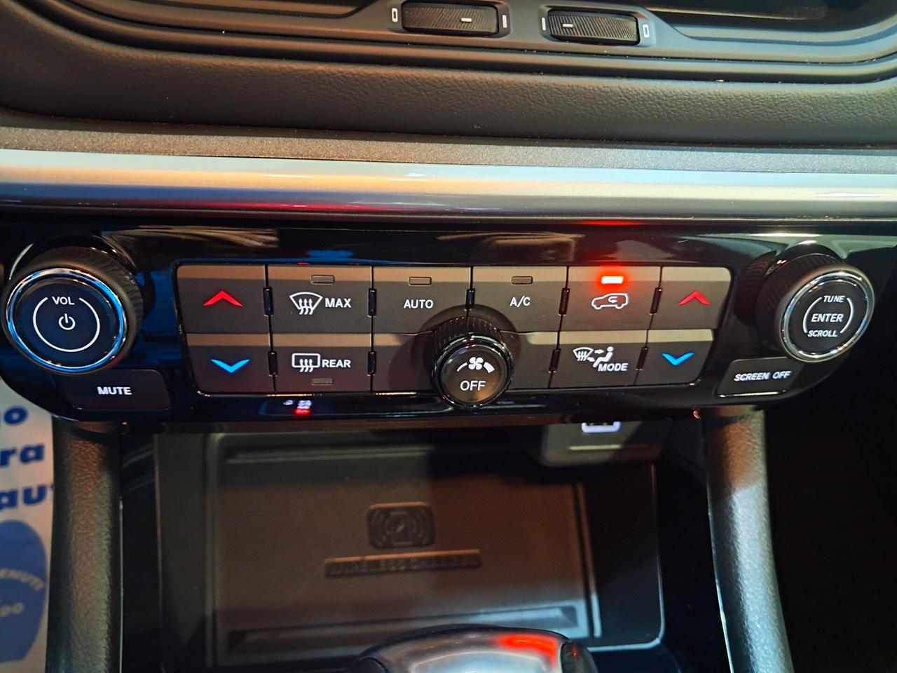 Jeep Compass 1.3 Turbo T4 190 cv PHEV AT6 4xe Business Plus