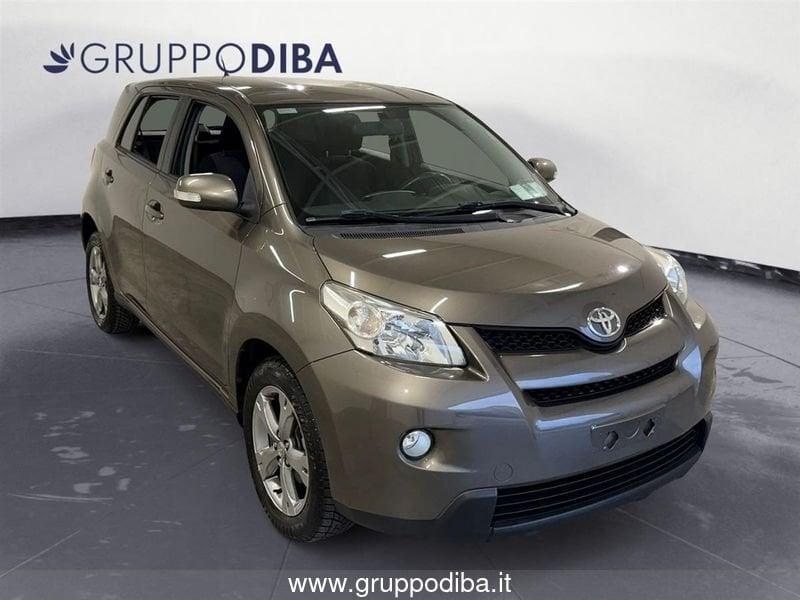 Toyota Urban Cruiser Diesel 1.4 d-4d Active X Awd