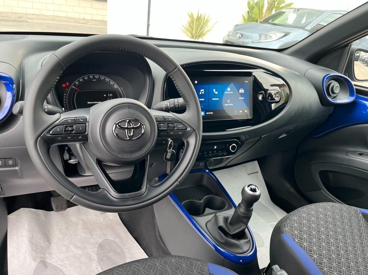 Toyota Aygo X 1.0 VVT-i 72 CV 5 porte Trend Km0