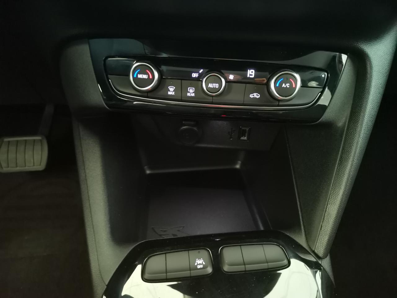 OPEL Corsa e- Elegance