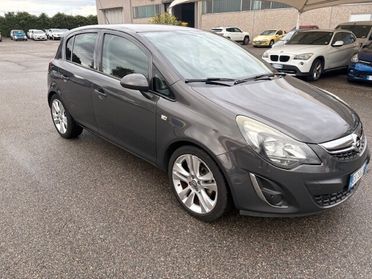 Opel Corsa 1.4 16V 5 porte Sport