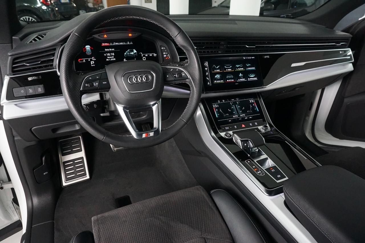 Audi Q8 50 TDI 286 CV quattro tiptronic S Line Identity Black