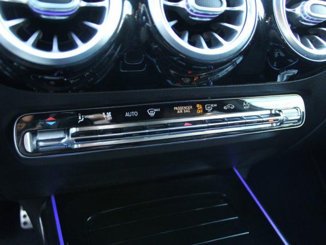 MERCEDES-BENZ GLA 200 d Automatic Premium