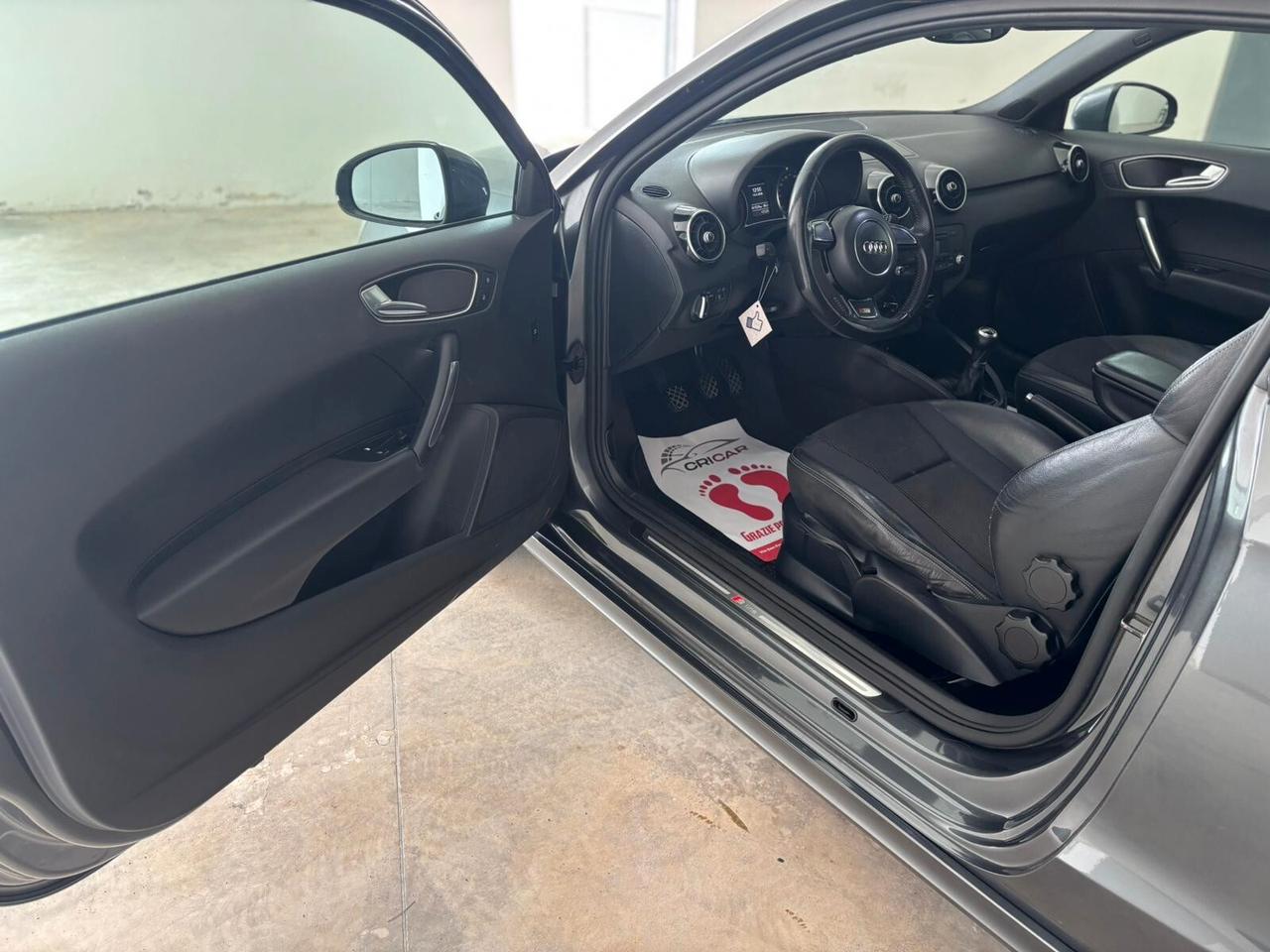 Audi A1 1.6 TDI 105 CV S-line