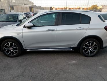 Fiat Tipo 1.5 Hybrid DCT 5 porte Cross