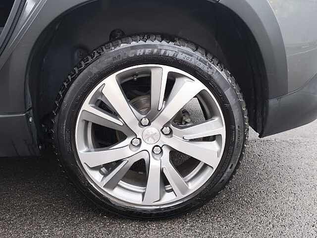Peugeot 2008 BlueHDi 100 S&S Allure