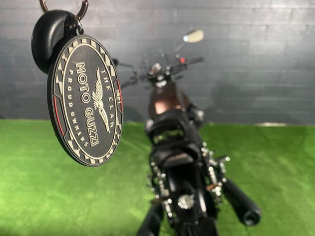 MOTO GUZZI V7 STONE