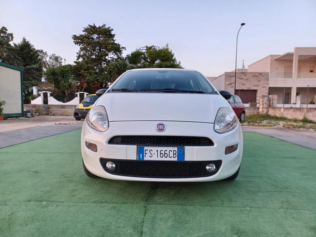 Fiat Punto 1.3 MJT II S&S 95 CV 5 porte Street