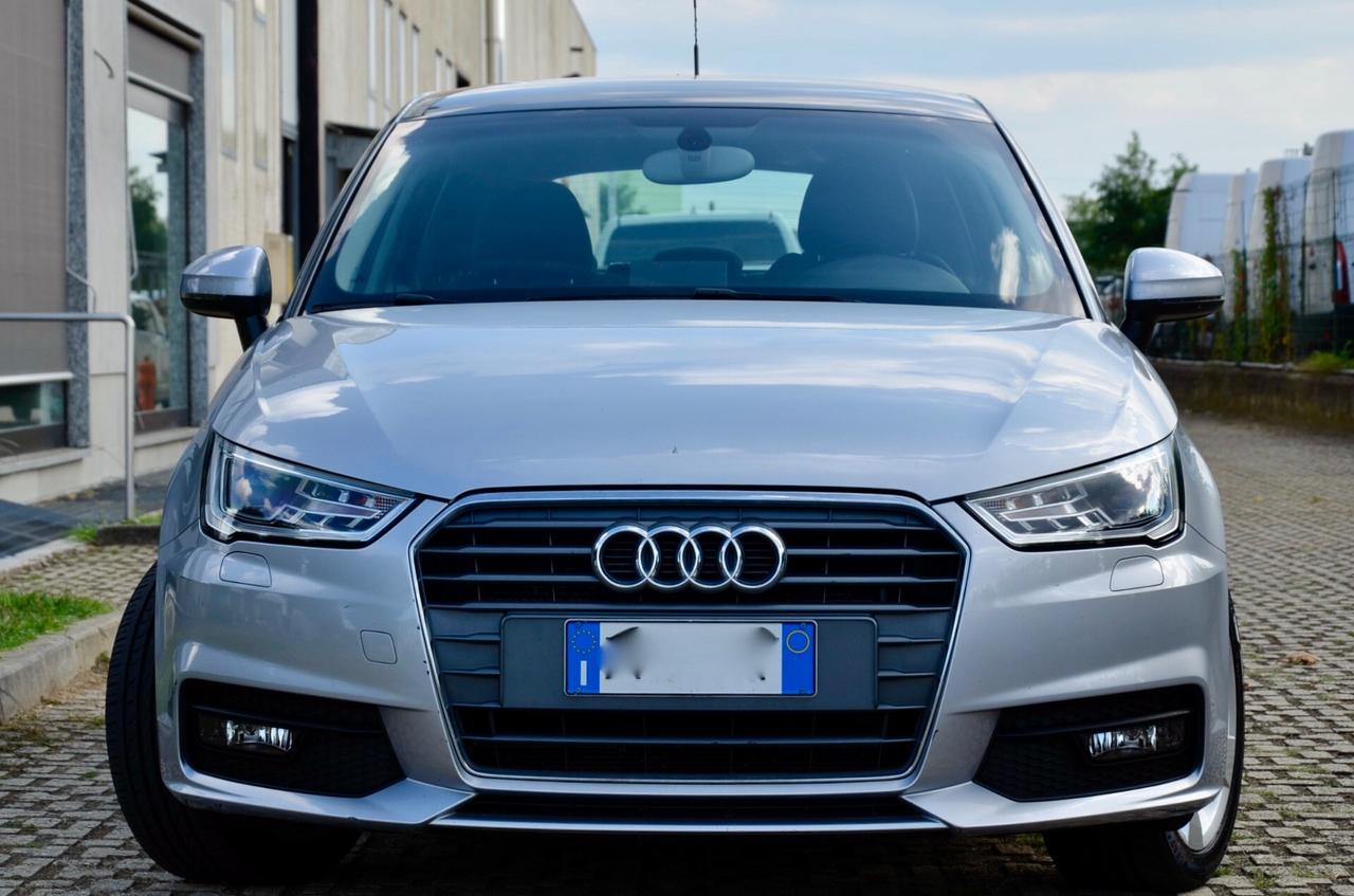 Audi A1 SPB 1.0 TFSI ultra 82CV , PERMUTE