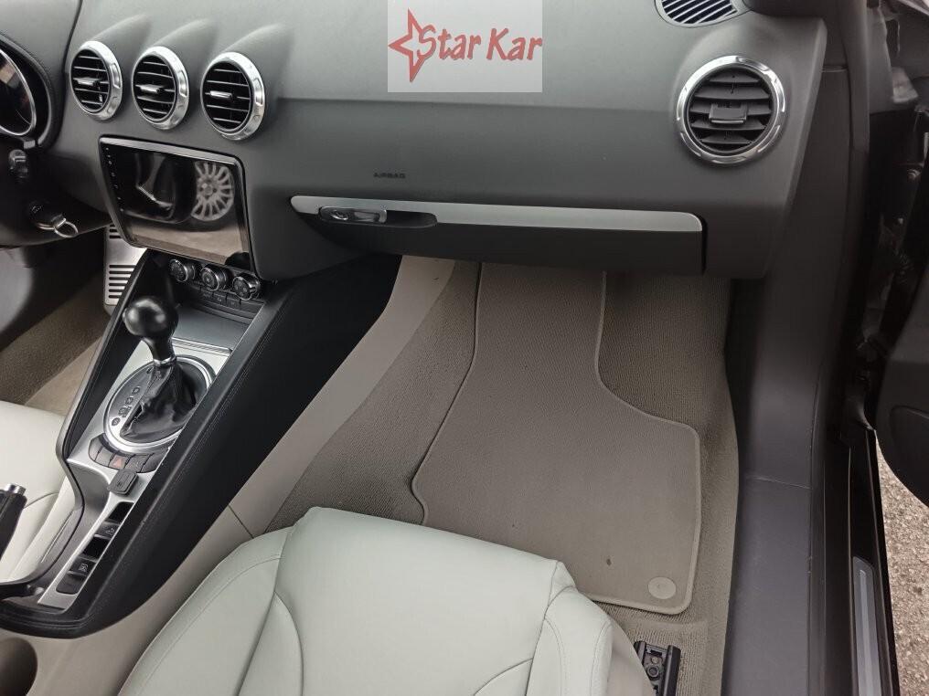 Audi TT Roadster 2.0 TFSI quattro S tronic Advance