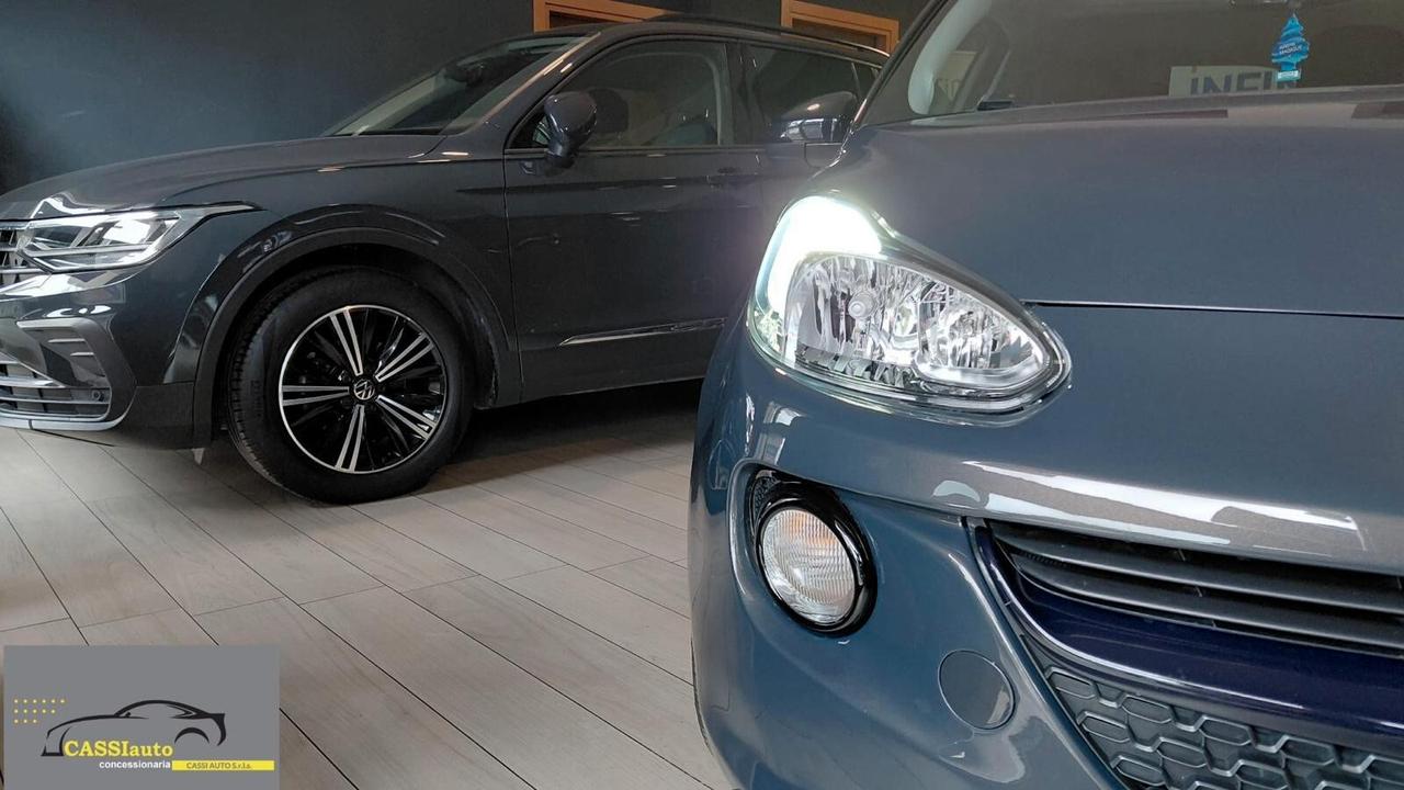 Opel Adam 1.4 87 CV GPL con Block Shaft