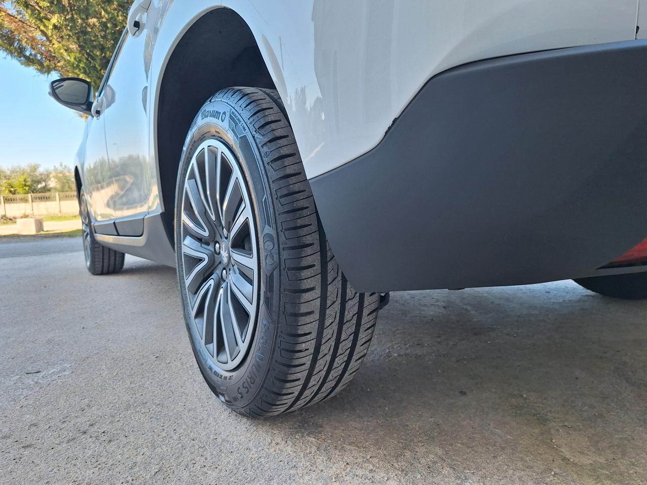 Peugeot 2008 1.4 HDi 68CV Active PERFETTA 2015