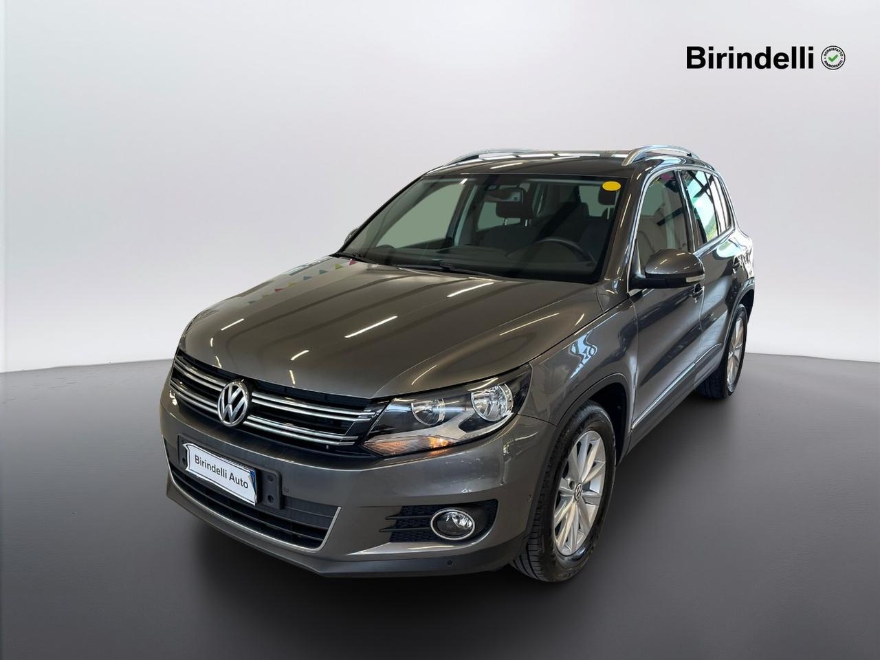 VOLKSWAGEN Tiguan 1ª serie - Tiguan 2.0 TDI 110 CV Sport & Style BlueMotion Technology