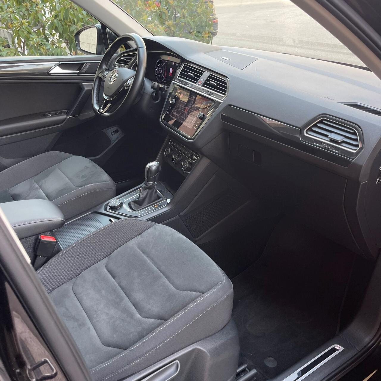 Volkswagen Tiguan 2.0 Bi-TDI 240cv DSG 4motion R-Line