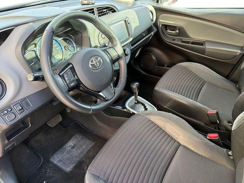 Toyota Yaris Yaris 5p 1.5h lounge my16