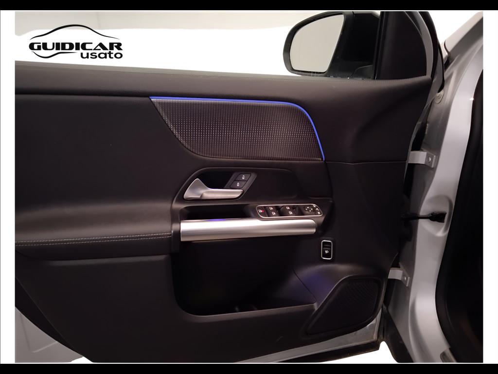 Mercedes-Benz GLA-H247 2020 - GLA 200 Sport Plus auto