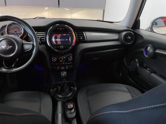 MINI Cooper D 1.5 COOPER D BUSINESS 3P