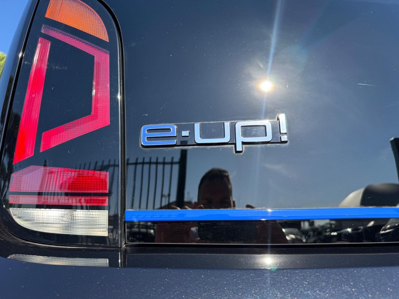 Volkswagen up! e-up! 82 CV