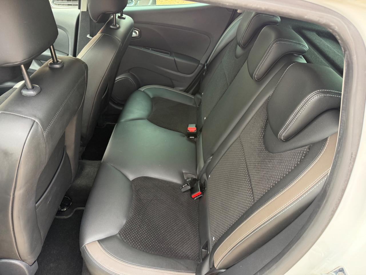 Renault Clio dCi 8V 75 CV Start&Stop 5 porte Energy Intens