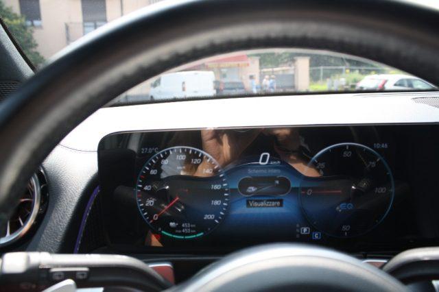 MERCEDES-BENZ EQB 250 Sport Plus