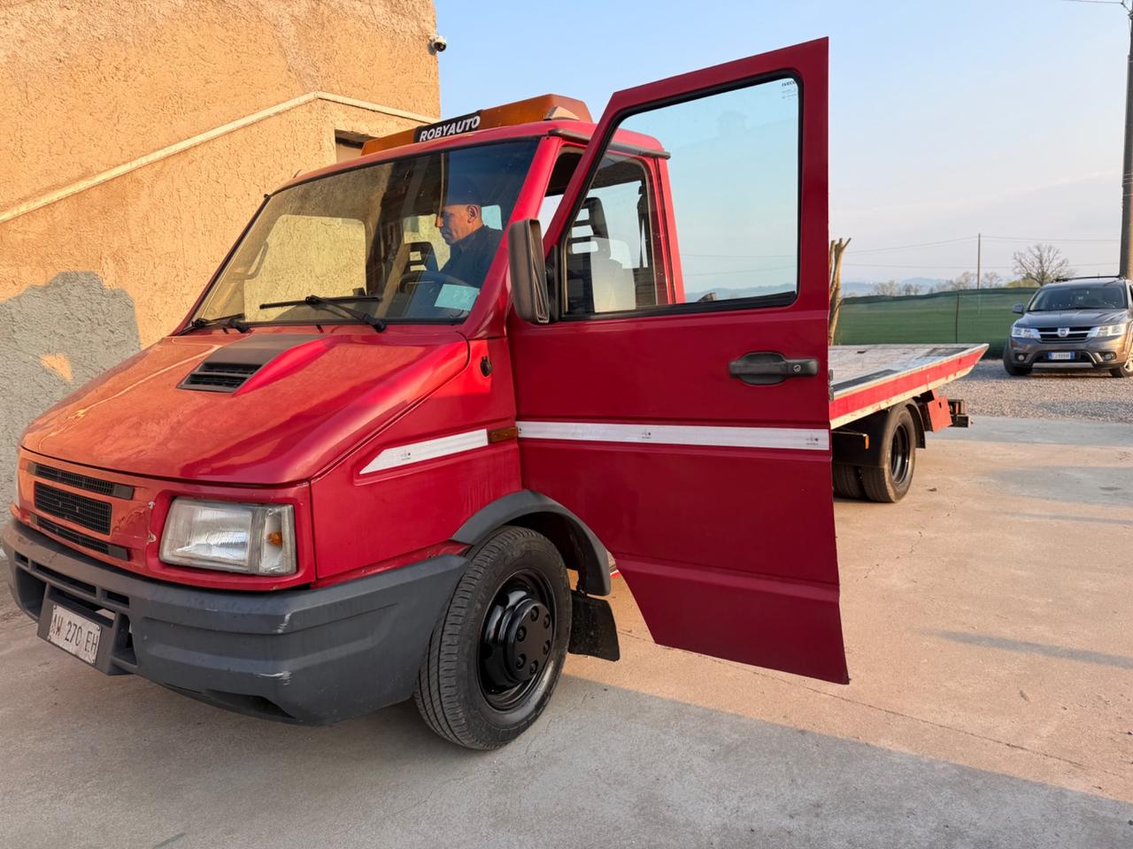 IVECO 35E10A CARRO ATTREZZI COME-AR – PIANALE ALLUMINIO + VERRICELLO