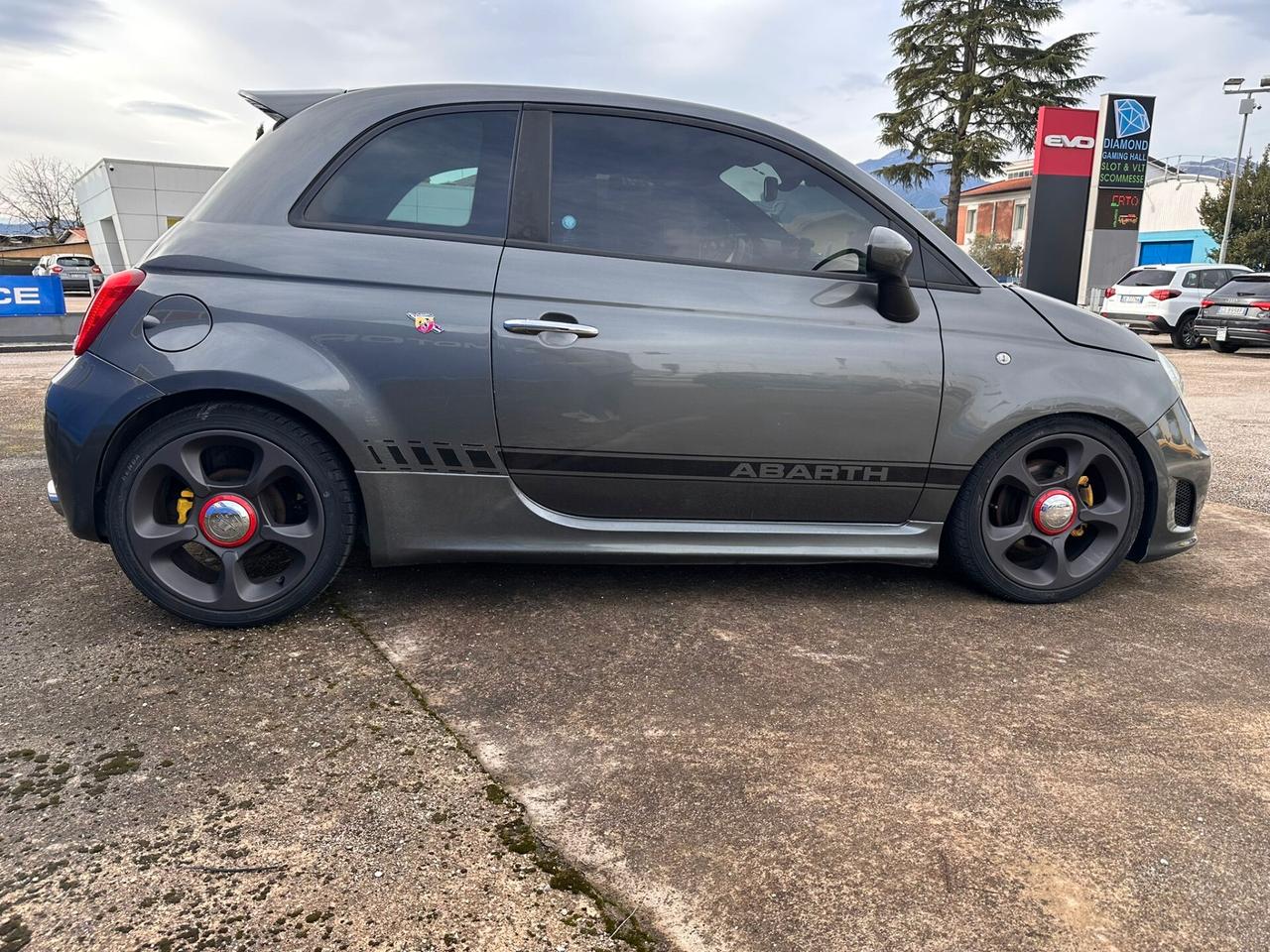 Abarth 500 C 1.4 Turbo T-Jet Custom
