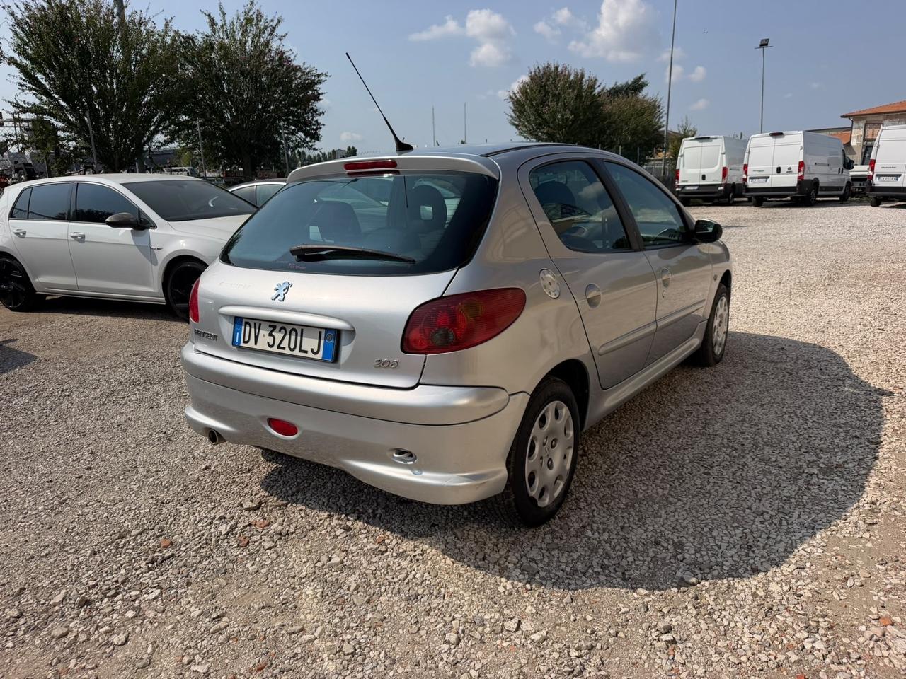 Peugeot 206 1.4 5p. Enfant Terrible