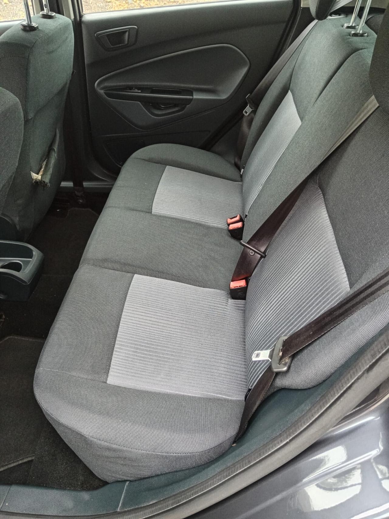 Ford Fiesta 1.4 TDCi 5p. Titanium